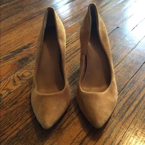 J crew nude camel beige suede heels size 8.5